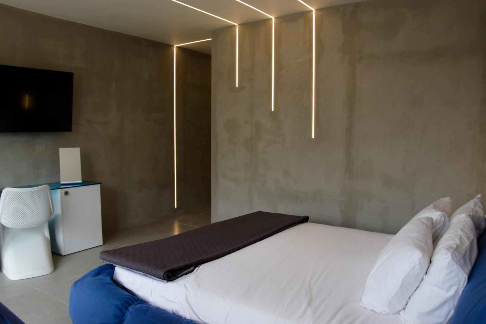 אתונה 99 Adrianou Apartments מראה חיצוני תמונה