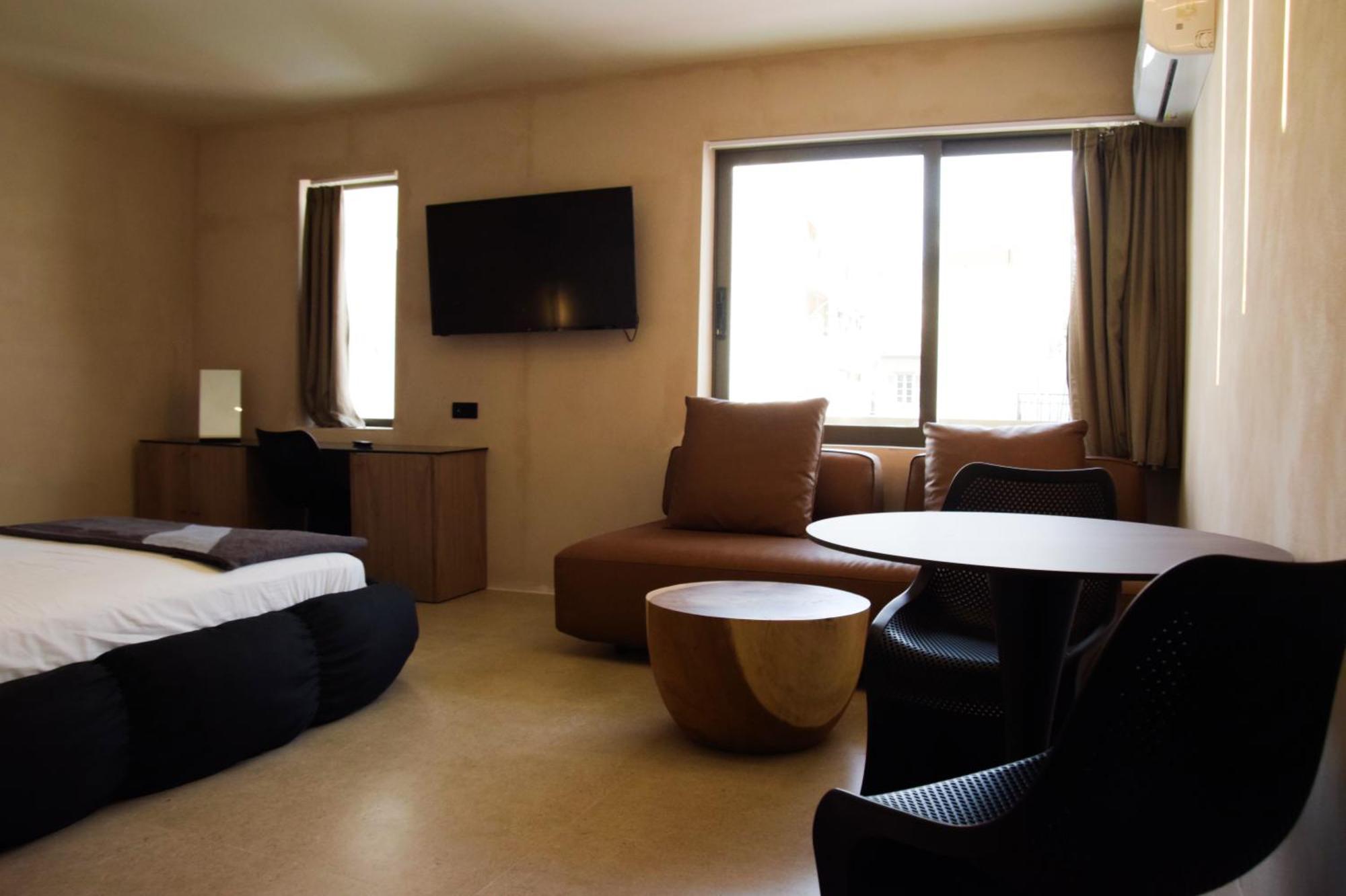 אתונה 99 Adrianou Apartments מראה חיצוני תמונה